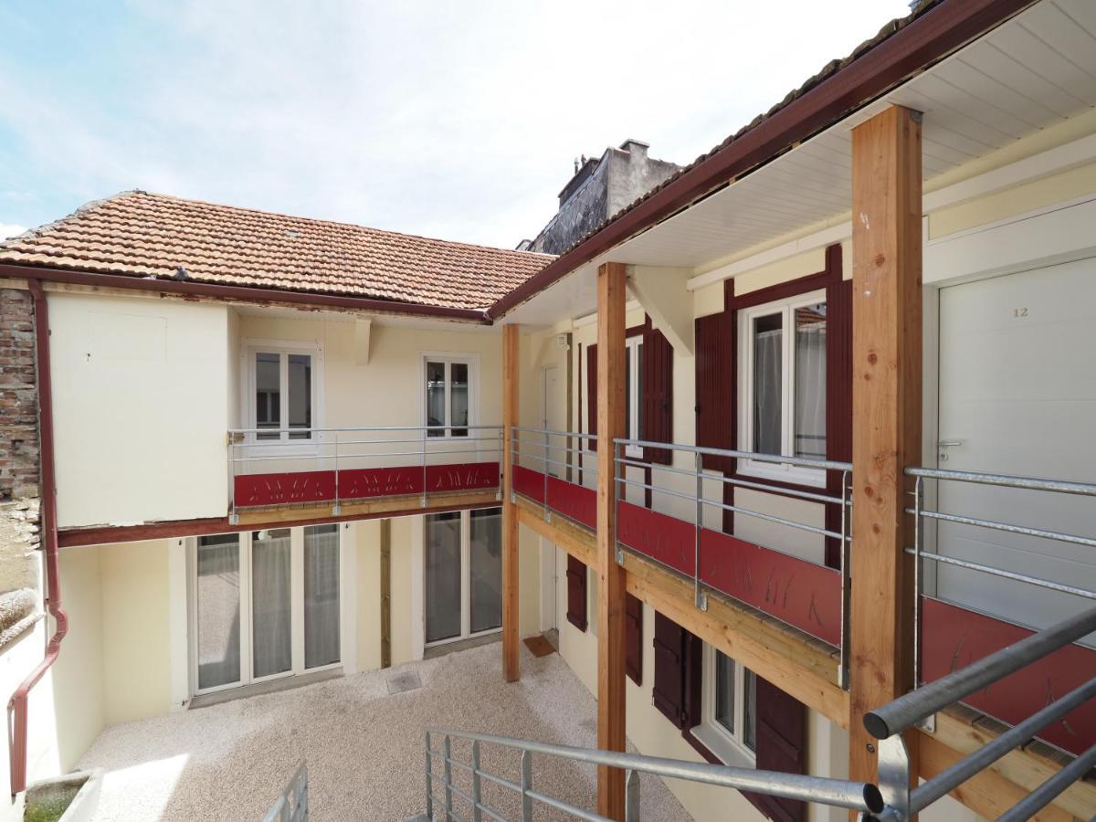 Stylish Sunrise : T3 Lumineux Au Coeur De Pau Appartamento Esterno foto