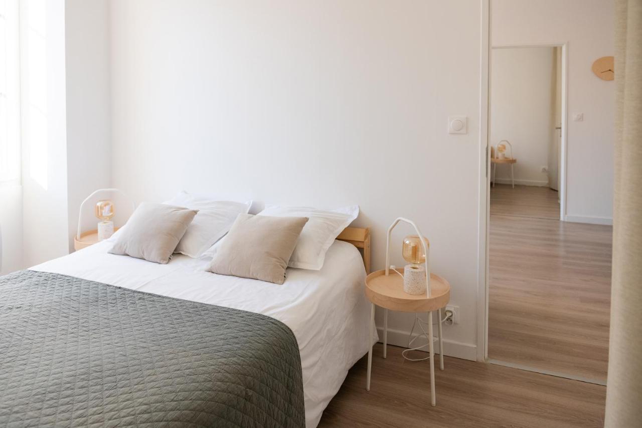 Stylish Sunrise : T3 Lumineux Au Coeur De Pau Appartamento Esterno foto